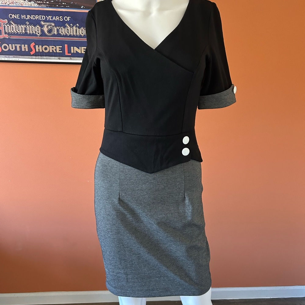 HOMEYEE black and gray fitted short-sleeved dress